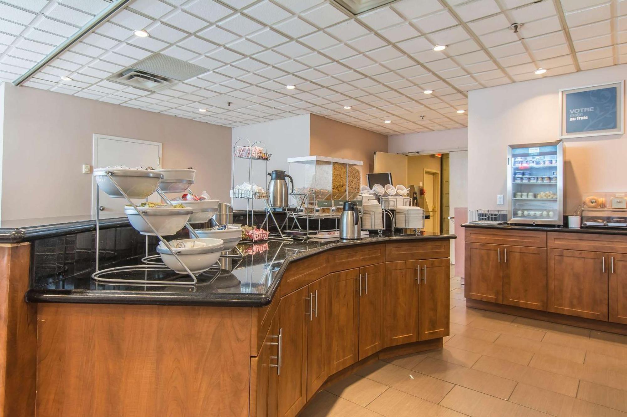 Comfort Suites Downtown Montréal Eksteriør bilde