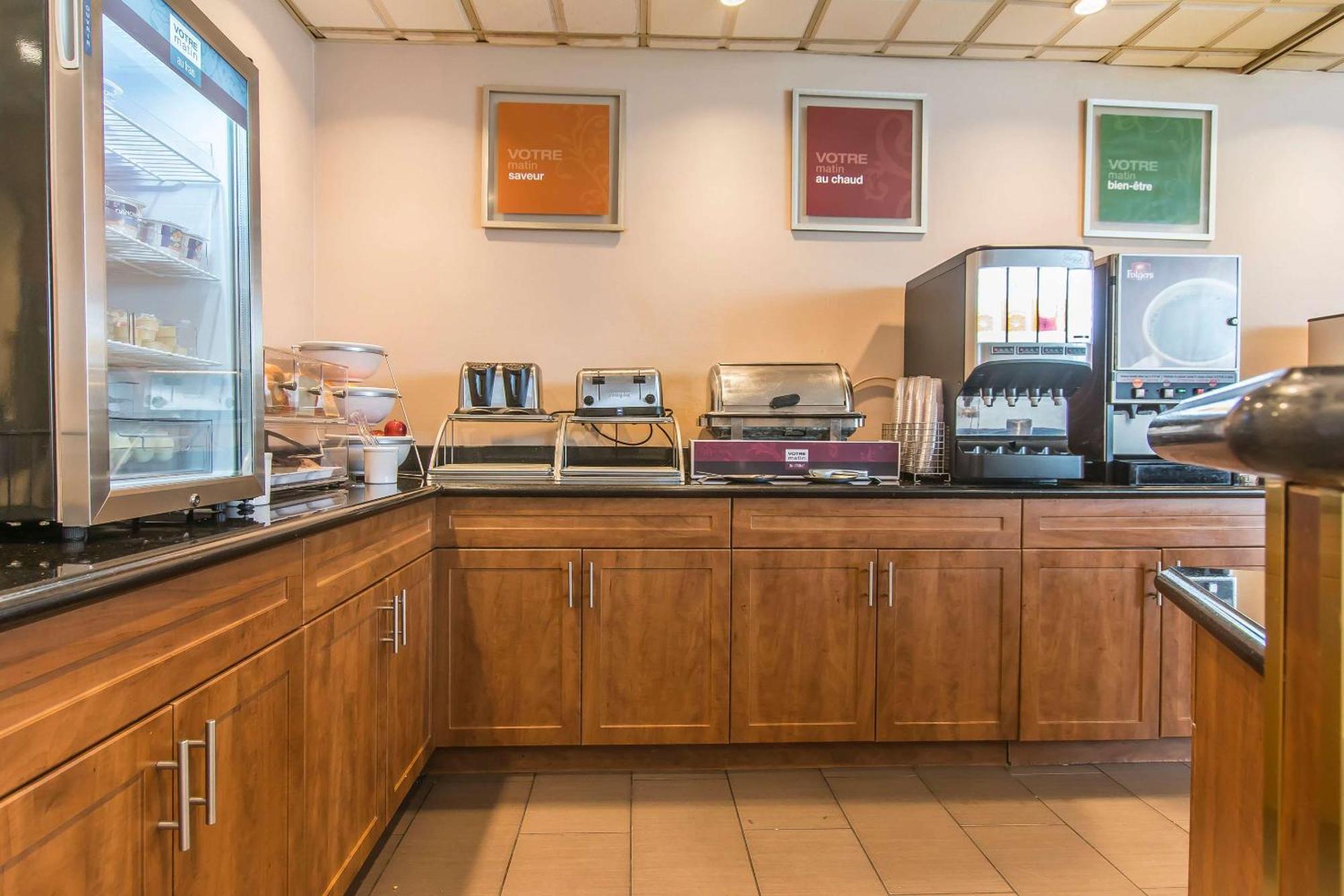 Comfort Suites Downtown Montréal Eksteriør bilde