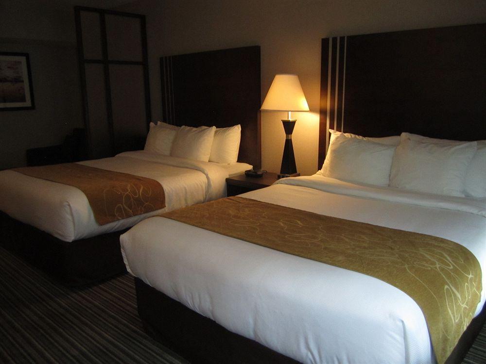 Comfort Suites Downtown Montréal Eksteriør bilde